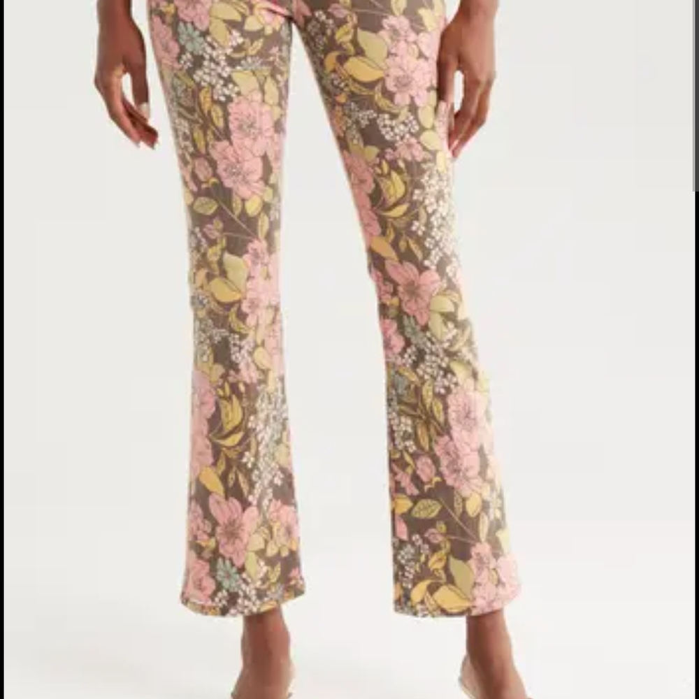 MOTHER The Hustler Ankle Pants with Floral Accents